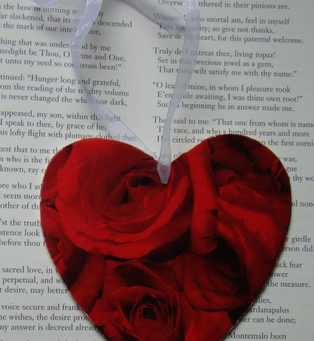 Red Roses Wooden Heart Decoration